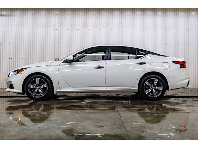 2021 Nissan Altima AWD SE PSeat BCam in Cars & Trucks in Grande Prairie - Image 2