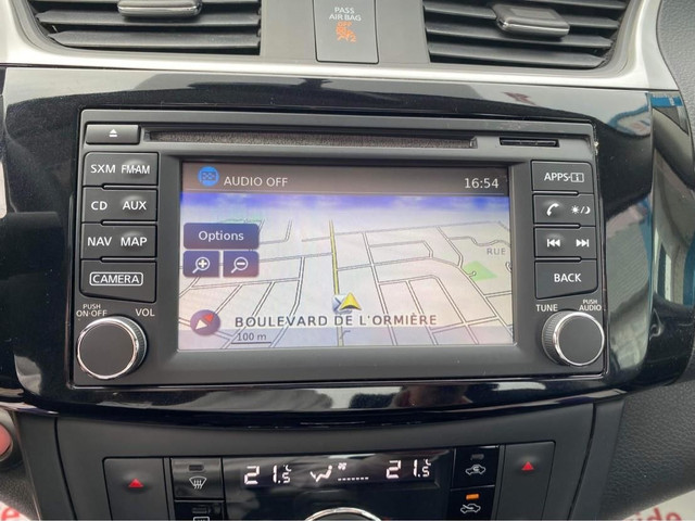 2018 Nissan Sentra 1.8 SV GPS-Toit OUVRANT-Caméra de recul-Bl... in Cars & Trucks in Québec City - Image 2