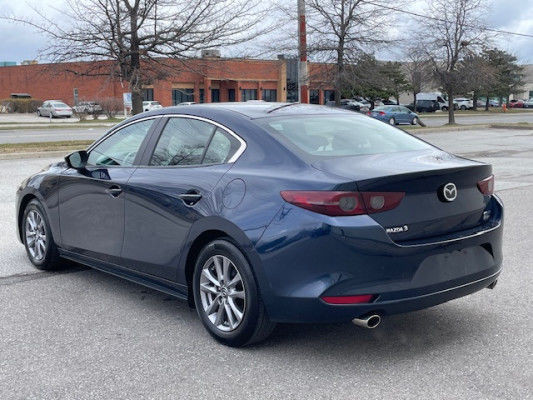 2021 Mazda MAZDA3 NO ACCIDENTS|2 SETS OF WHEELS in Cars & Trucks in Mississauga / Peel Region - Image 4