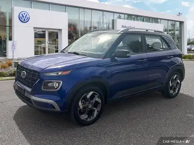 Only 32,962 Miles! This Hyundai Venue delivers a Regular Unleaded I-4 1.6 L/98 engine powering this...