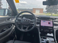 This Jeep Grand Cherokee 4xe has a strong Intercooled Turbo Gas/Electric I-4 2.0 L/122 engine poweri... (image 9)