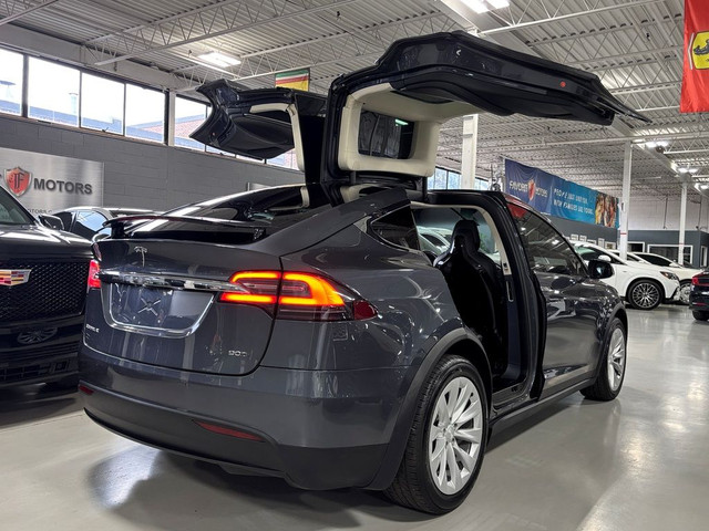 2016 Tesla Model X 90D|HIGHWAYAUTOPILOT|NAV|6PASSENGER|FALCONDOO in Cars & Trucks in City of Toronto - Image 4
