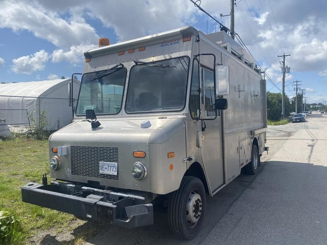 2007 Morgan Olson Workhorse W42 Workshop Step Van With Rear Shel in Cars & Trucks in Richmond