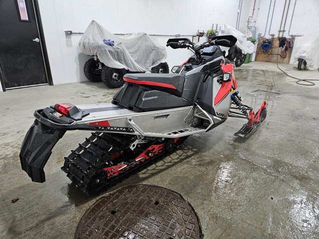 2021 Polaris INDY VR1 850 MATRYS in Snowmobiles in Lévis - Image 4