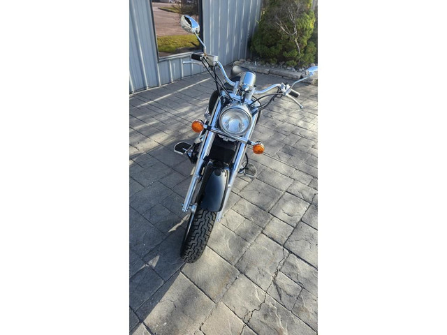 2005 Honda SHADOW SABRE 1100 in Street, Cruisers & Choppers in Sarnia - Image 3