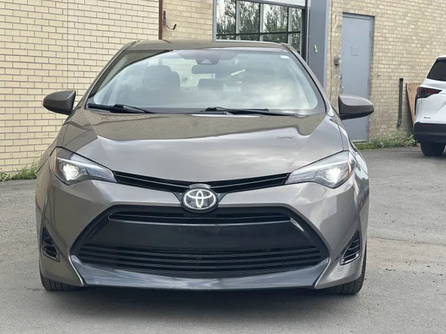 Toyota Corolla LE berline 4 portes CVT 2017 à vendre in Cars & Trucks in City of Montréal - Image 2