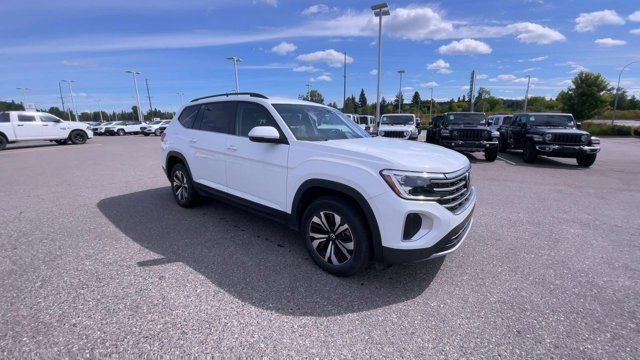 2024 Volkswagen Atlas Comfortline in Cars & Trucks in Prince George - Image 2