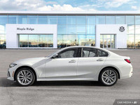 This BMW 3 Series boasts a Intercooled Turbo Premium Unleaded I-4 2.0 L/122 engine powering this Aut... (image 1)