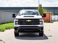 Welcome To Sherwood Park Chevrolet. The #1 Volume Chevrolet Dealer in Canada. This Chevrolet SILVERA... (image 2)