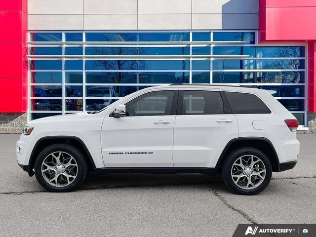 2022 Jeep Grand Cherokee WK Limited | Leather | Nav | Pano Roof in Cars & Trucks in Guelph - Image 2