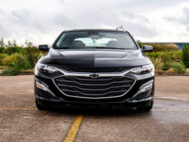 2024 Chevrolet Malibu LT in Cars & Trucks in Strathcona County - Image 2