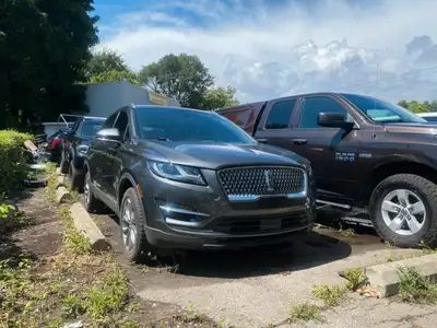 2019 LINCLON MKC PAYLESS MOTORS Please call or text 4 1 6 9 3 1 7 6 8 6 call us 4 1 6 26 4 1 3 0 0 S...