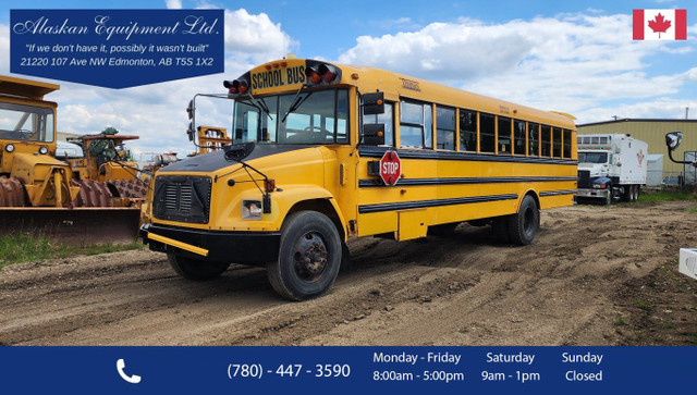 2002 Freightliner Thomas 66 Passenger Bus in Cars & Trucks in St. Albert