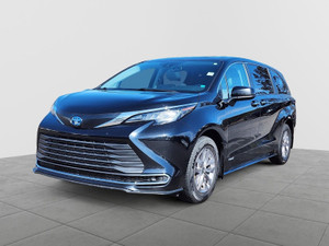 2021 Toyota Sienna LE 8-Passenger