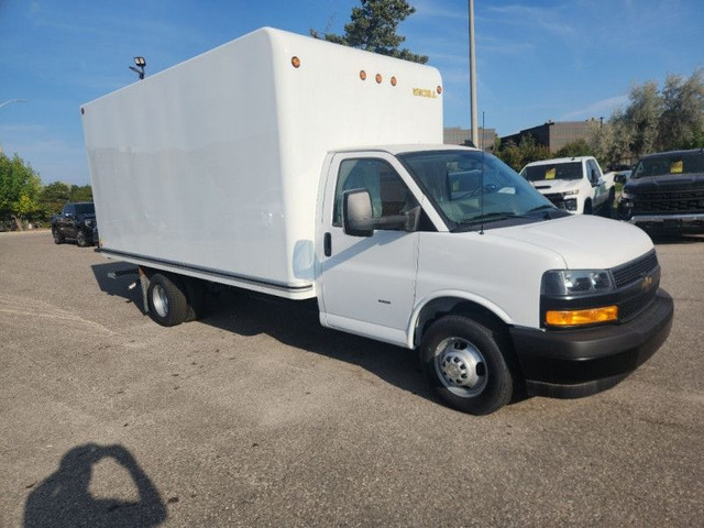 2024 Chevrolet Express Commercial Cutaway in Cars & Trucks in Mississauga / Peel Region - Image 3