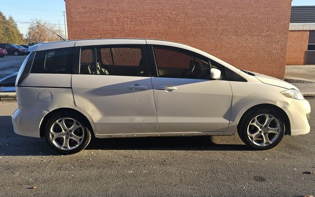 2010 Mazda Mazda5 in Cars & Trucks in Oakville / Halton Region - Image 3