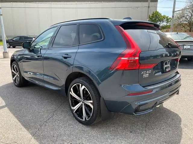 2022 Volvo XC60 B6 R-Design AWD - BOWERS & WILKINS! NAV! 360 CAM dans Autos et camions dans Kitchener / Waterloo - Image 6