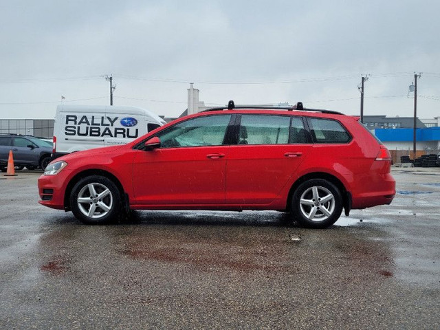 2017 Volkswagen Golf SportWagen Comfortline in Cars & Trucks in Edmonton - Image 3