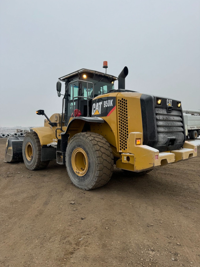 2013 Caterpillar 950K in Heavy Equipment in Calgary - Image 2