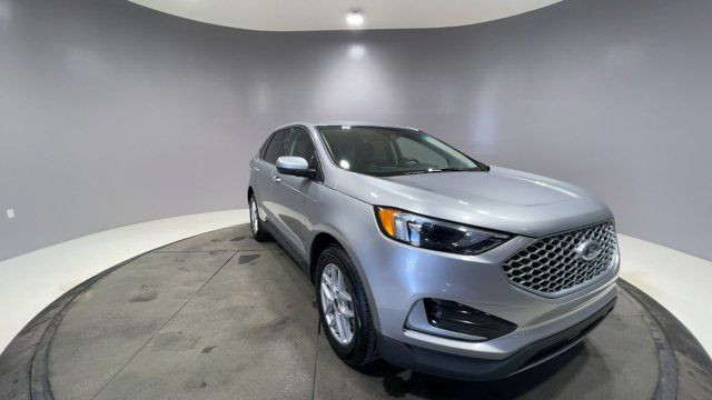 2023 Ford Edge SEL - Clean Carfax, Leather, Remote Start in Cars & Trucks in Strathcona County - Image 2