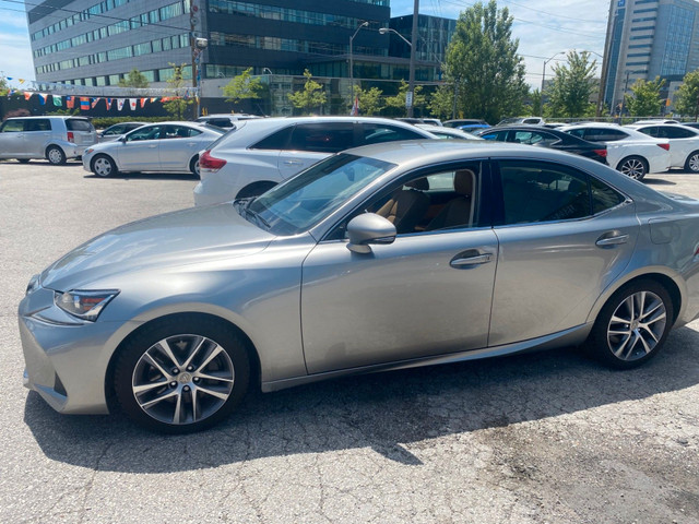 2017 Lexus IS 300 4dr Sdn AWD Fully loaded No Accidents in Cars & Trucks in City of Toronto
