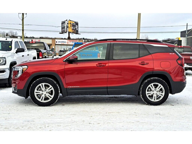 2022 GMC Terrain SLE 4x4 ~Bluetooth ~Remote Start ~CarPlay in Cars & Trucks in Barrie - Image 2