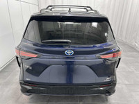 Voici le minivan par excellence! Cette Toyota Sienna AWD XSE TECHNOLOGIE 2021, en bleu audacieux, co... (image 5)