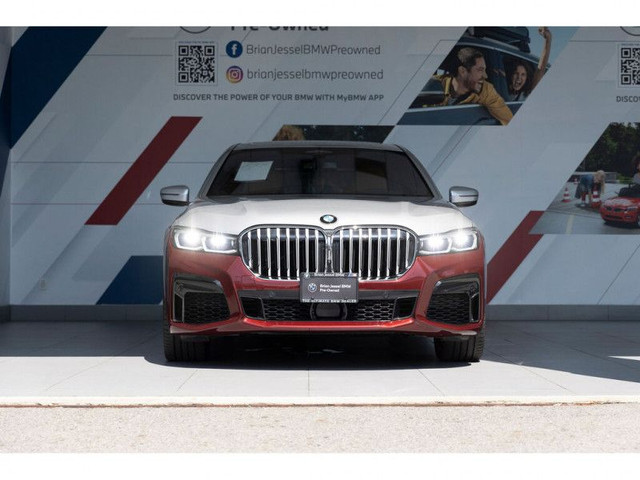 2022 BMW 7 Series 750i xDrive in Cars & Trucks in Vancouver - Image 3