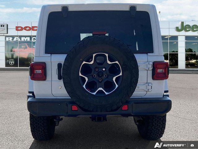 2020 Jeep Wrangler Unlimited Sahara 4 Door 4x4 V6 Auto Nav in Cars & Trucks in St. Albert - Image 4