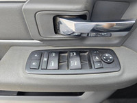 2018 Ram 2500 SLT Crew Cab 4x4 with the 6.7L Cummins Diesel and only 215,000kms. Equipped with front... (image 9)