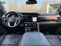 Come see this 2023 GMC Sierra 1500 Denali | HEATED SEATS | BOSE SOUND | 13.4 INCH SCREEN | 360 CAMER... (image 8)
