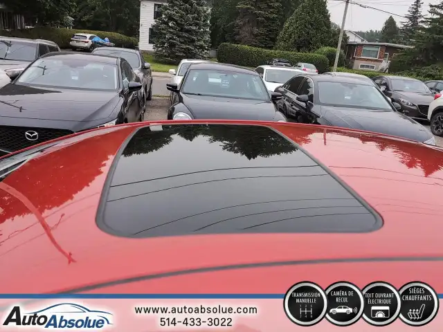 2019 Toyota CorollaSE in Cars & Trucks in Laval / North Shore - Image 9