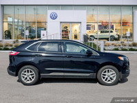This Ford Edge boasts a Intercooled Turbo Premium Unleaded I-4 2.0 L/122 engine powering this Automa... (image 5)