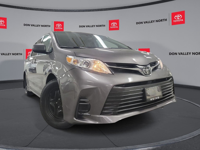 2019 Toyota Sienna LE 8-Passenger 8 PASSENGER in Cars & Trucks in City of Toronto