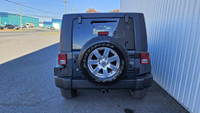 2008 Jeep Wrangler SAHARA UNLIMITED 4 PORTES 3.8L V6 4x4 —- FINANCEMENT MAISON DISPONIBLE AVEC ACOMP... (image 4)