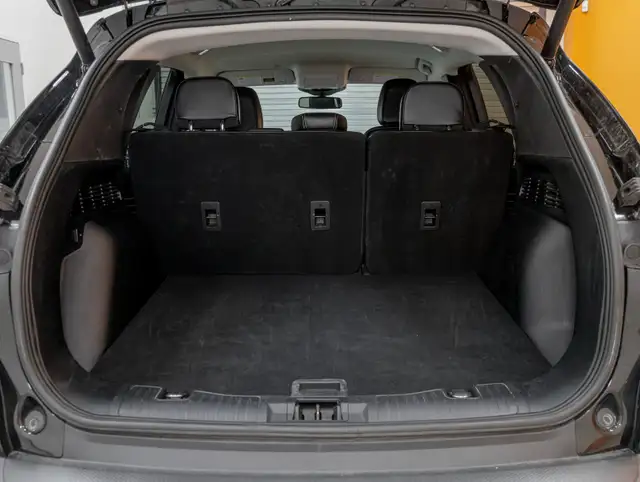 2023 Ford Escape PLATINUM AWD *NAV* SIÈGES / VOLANT CHAUF CARPLA in Cars & Trucks in Laurentides - Image 32
