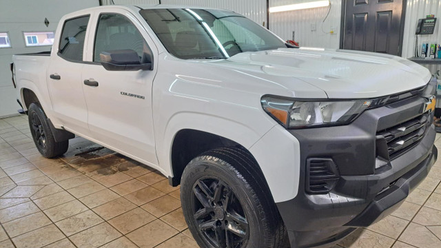Chevrolet Colorado WT cabine multiplace 4RM 2023 BOITE COURTE dans Autos et camions  à Trois-Rivières - Image 4