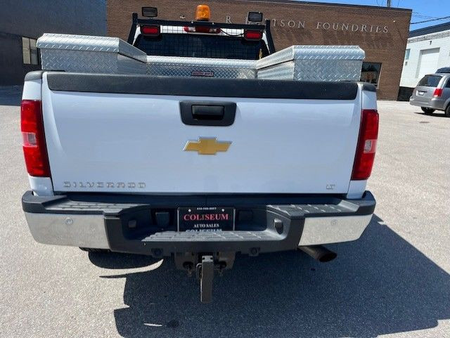2013 Chevrolet Silverado 2500HD LT 4X4 SHORT BOX-NEW BRAKES-TIRE in Cars & Trucks in City of Toronto - Image 4