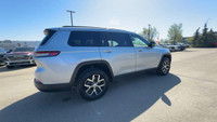 This Jeep Grand Cherokee L is equipped with: Capri Leatherette Seats, Heated front seats, Heated rea... (image 3)