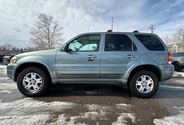 2006 Ford Escape Limited Edition AWD in Cars & Trucks in Calgary - Image 2