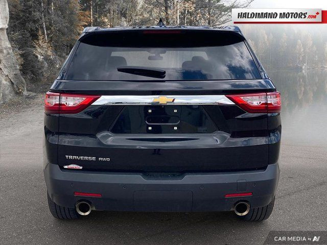 2020 Chevrolet Traverse LS in Cars & Trucks in Hamilton - Image 4