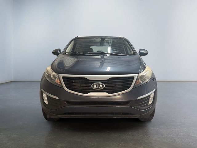 2012 Kia Sportage LX 2WD in Cars & Trucks in Laval / North Shore - Image 2