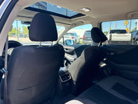 Do not miss out on this low mileage, locally owned and traded 2023 Subaru Outback! Nicely optioned w... (image 9)