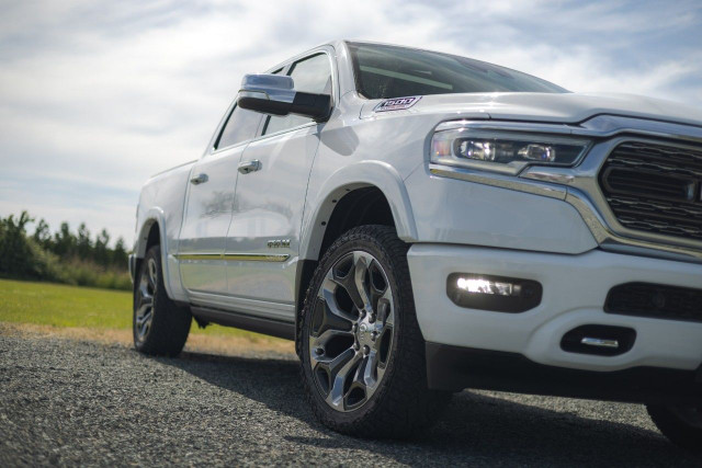 2021 Ram 1500 in Cars & Trucks in Delta/Surrey/Langley - Image 2