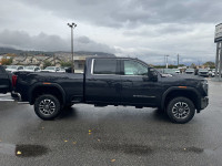 Our Diesel driven 2025 GMC Sierra 3500 SLE Crew Cab 4X4 digs into difficult days with dynamic capabi... (image 8)