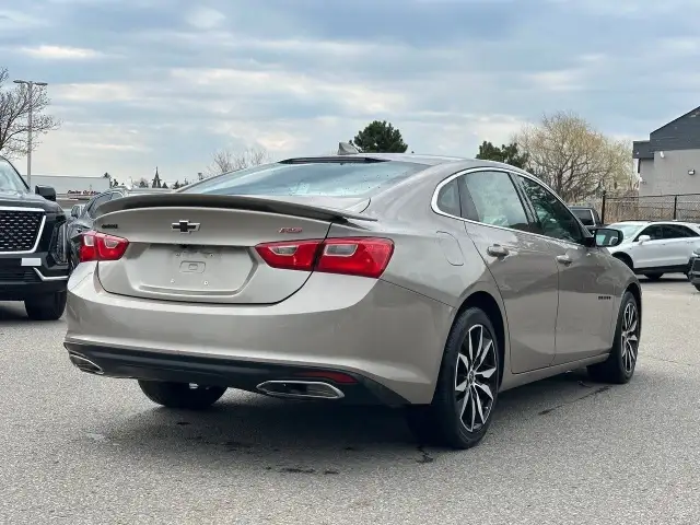 2022 Chevrolet Malibu RS 10 AIRBAGS|MID-SIZE|GREAT VALUE! in Cars & Trucks in City of Toronto - Image 6