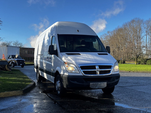 2008 Dodge Sprinter 3500 Dually 177" wb Extra High Roof Service  in Cars & Trucks in Delta/Surrey/Langley - Image 2