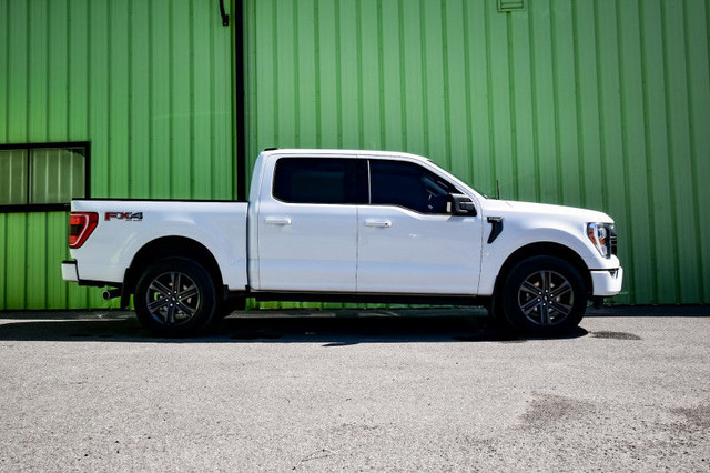 2022 Ford F-150 XLT • REMOTE START • PARK ASSIST • HEATED SEATS in Cars & Trucks in Kingston - Image 2