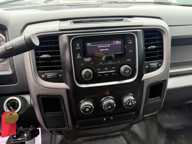 2016 Ram 2500 RAM 2500 ST CREW CAB - 8Ft BOX in Cars & Trucks in Oakville / Halton Region - Image 3