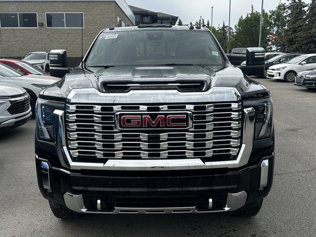 2025 GMC Sierra 3500HD Denali in Cars & Trucks in Calgary - Image 2
